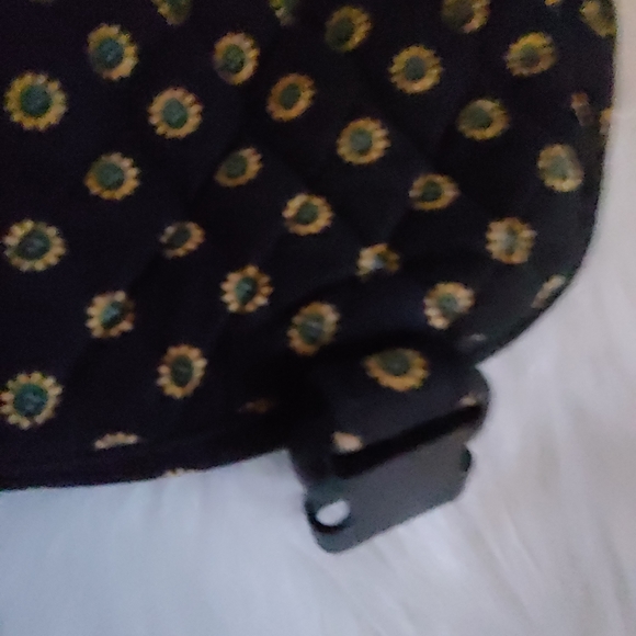 Vera Bradley Lg  Messenger Laptop Bag - Picture 6 of 9